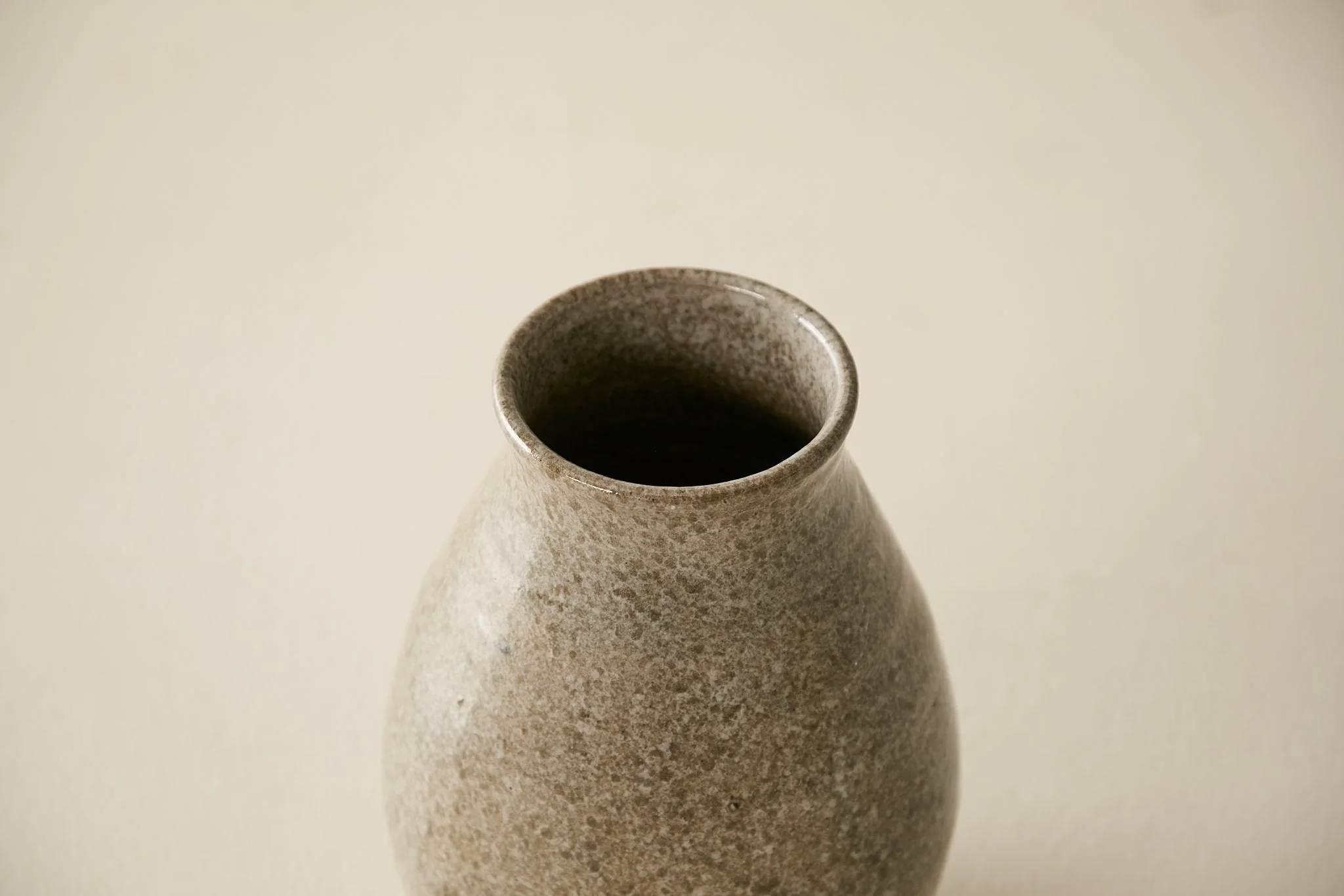 Porcelain Vase No. N12 - Image 3