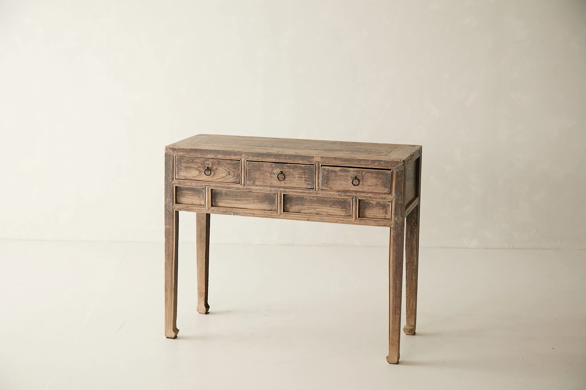 Vintage Solid Elm 3-Drawer Console No. N53 - Circa 1945 - Image 3