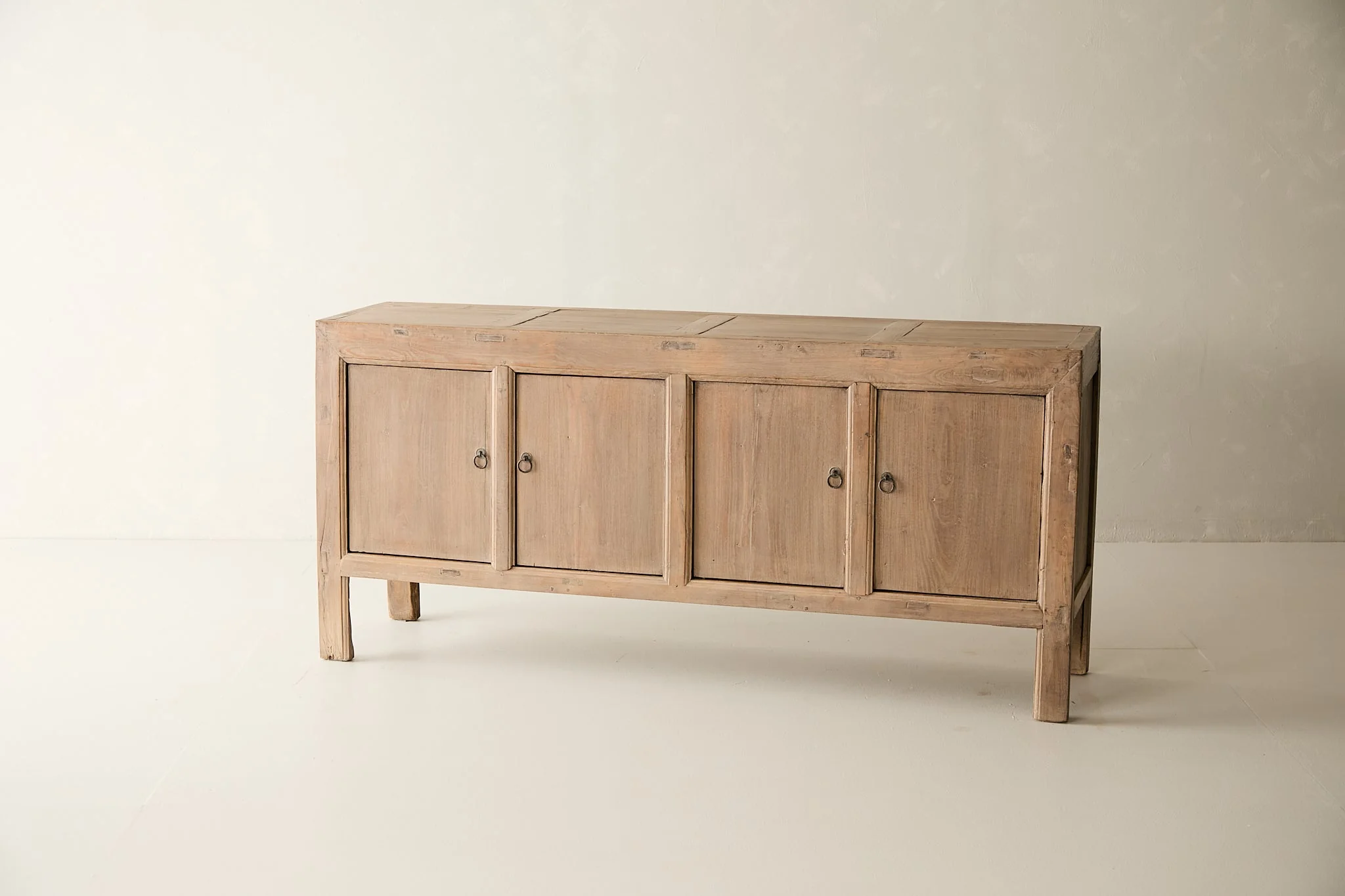 Vintage Solid Elm 4-Door Sideboard No. N110 - Circa 1945 - Image 4