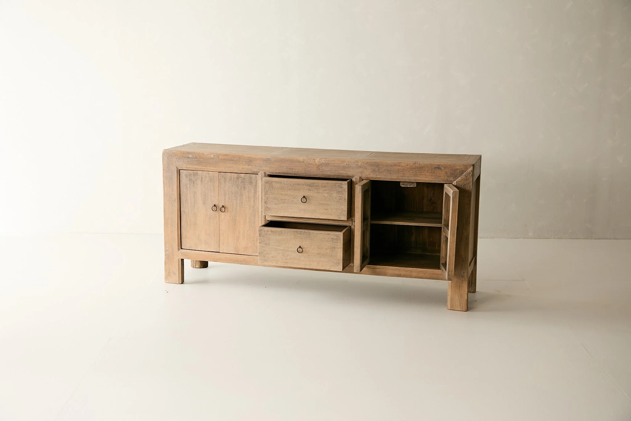 Vintage Solid Elm 4-Door Sideboard No. N112 - Circa 1925 - Image 5