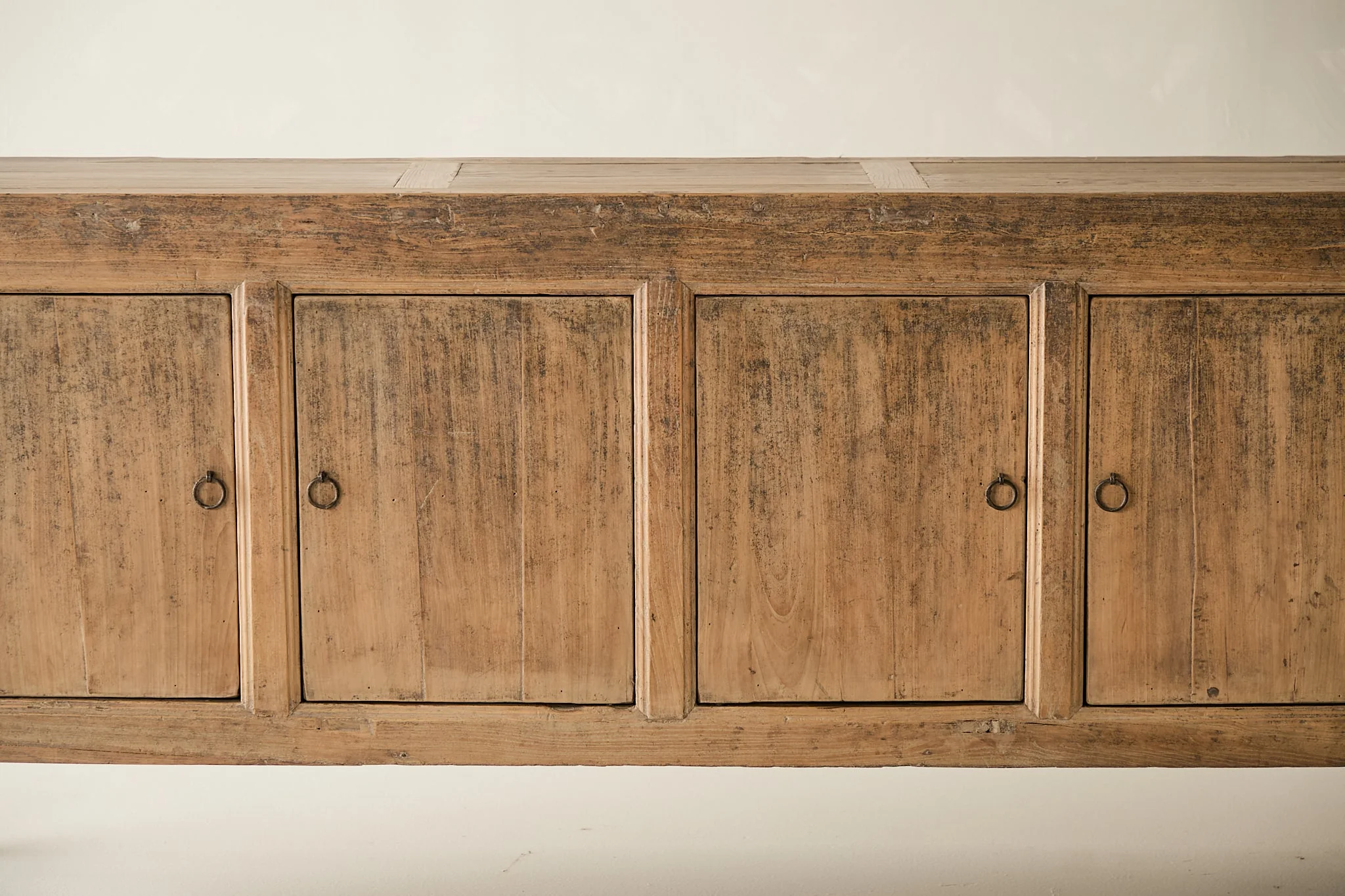 Vintage Solid Elm 4-Door Sideboard No. N115 - Circa 1925 - Image 2