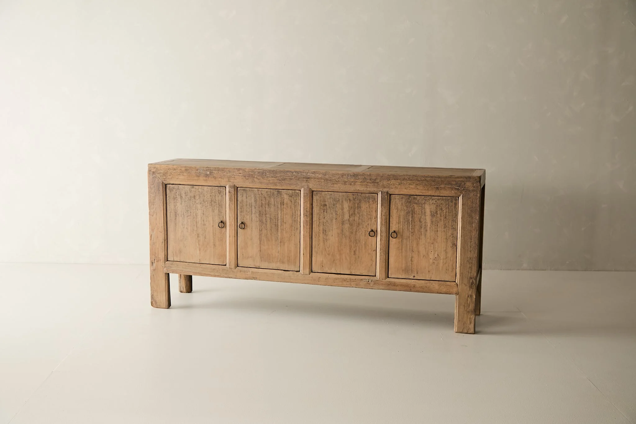 Vintage Solid Elm 4-Door Sideboard No. N115 - Circa 1925 - Image 4