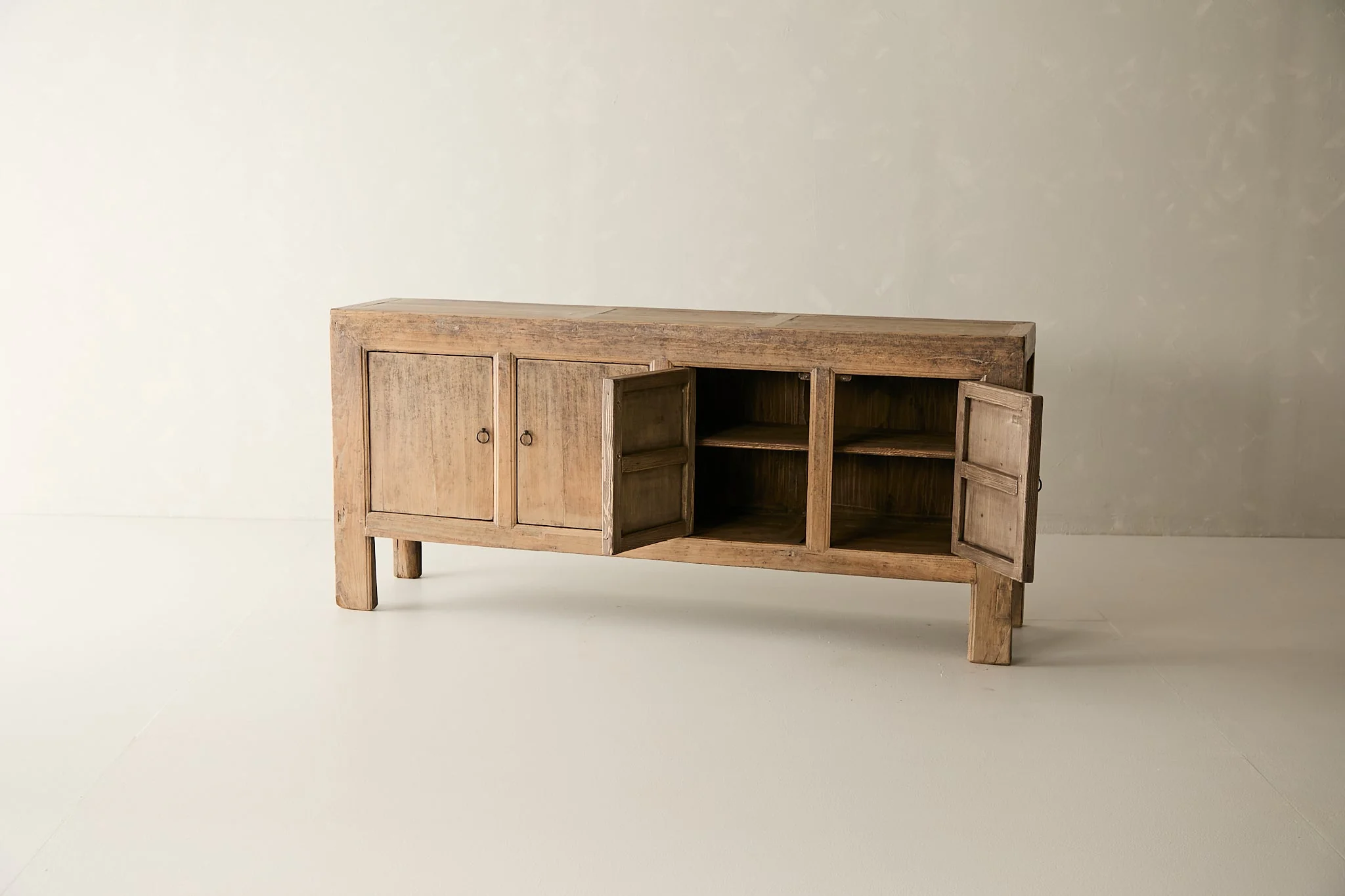 Vintage Solid Elm 4-Door Sideboard No. N115 - Circa 1925 - Image 5
