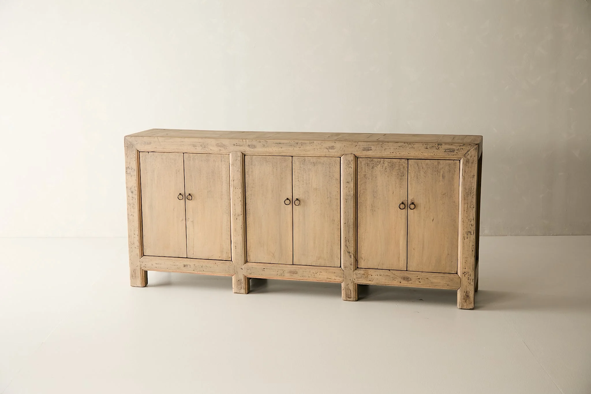 Vintage Solid Elm 6-Door Sideboard No. N124 - Circa 1905 - Image 4