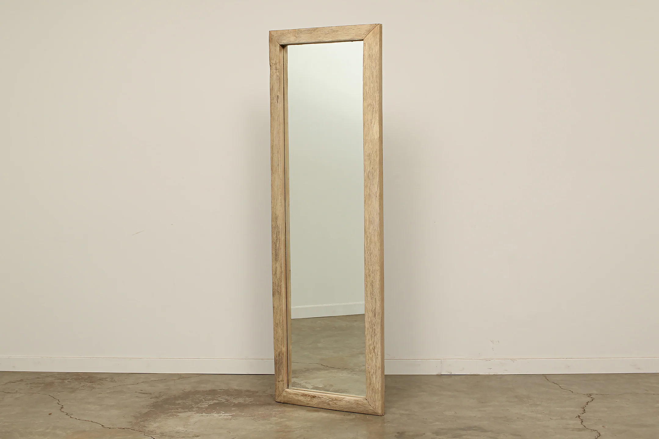 Timber Floor Mirror - Image 2