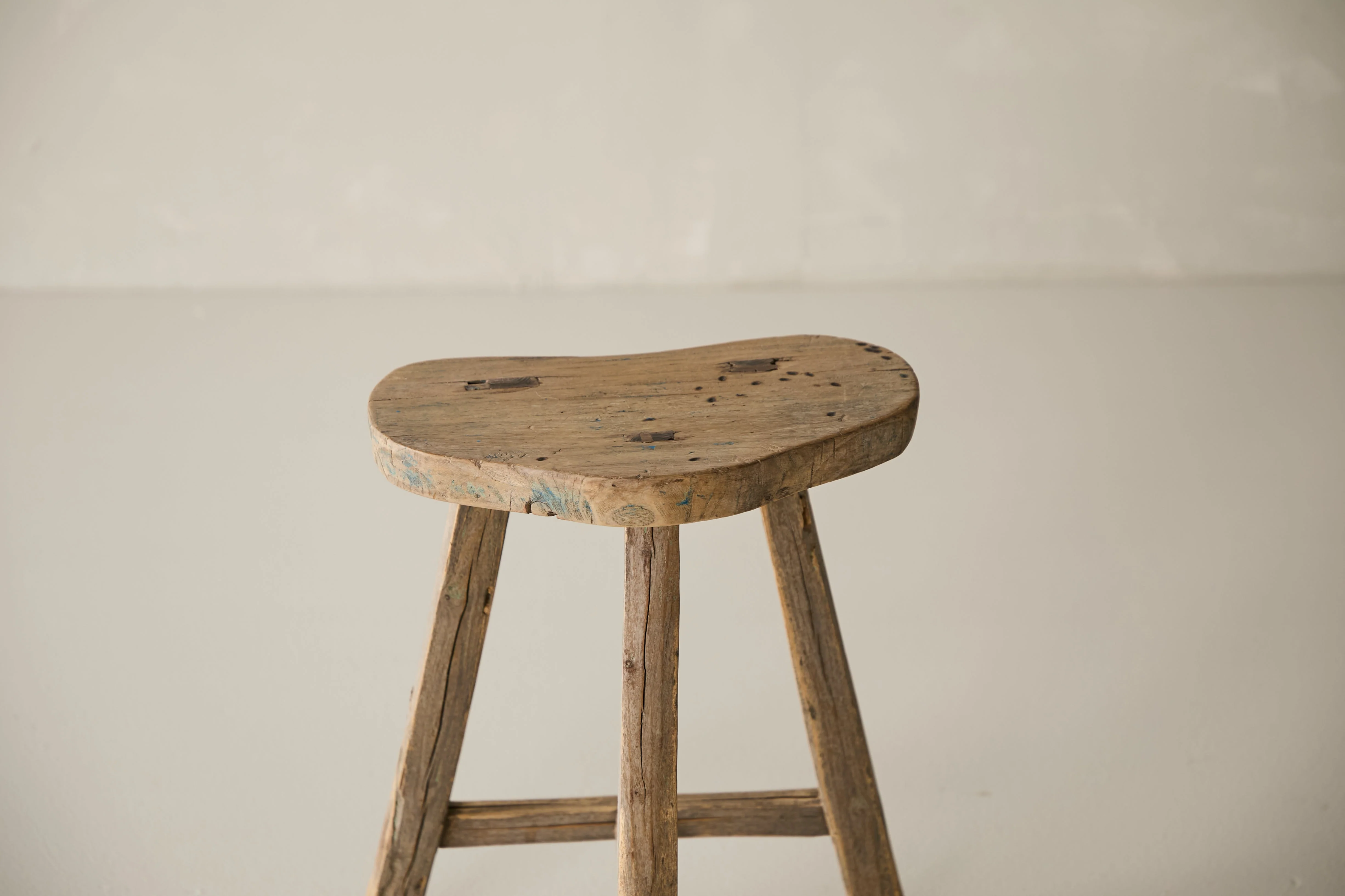Vintage Solid Elm Saddle Stool - Circa 1955 No. K10 - Image 2