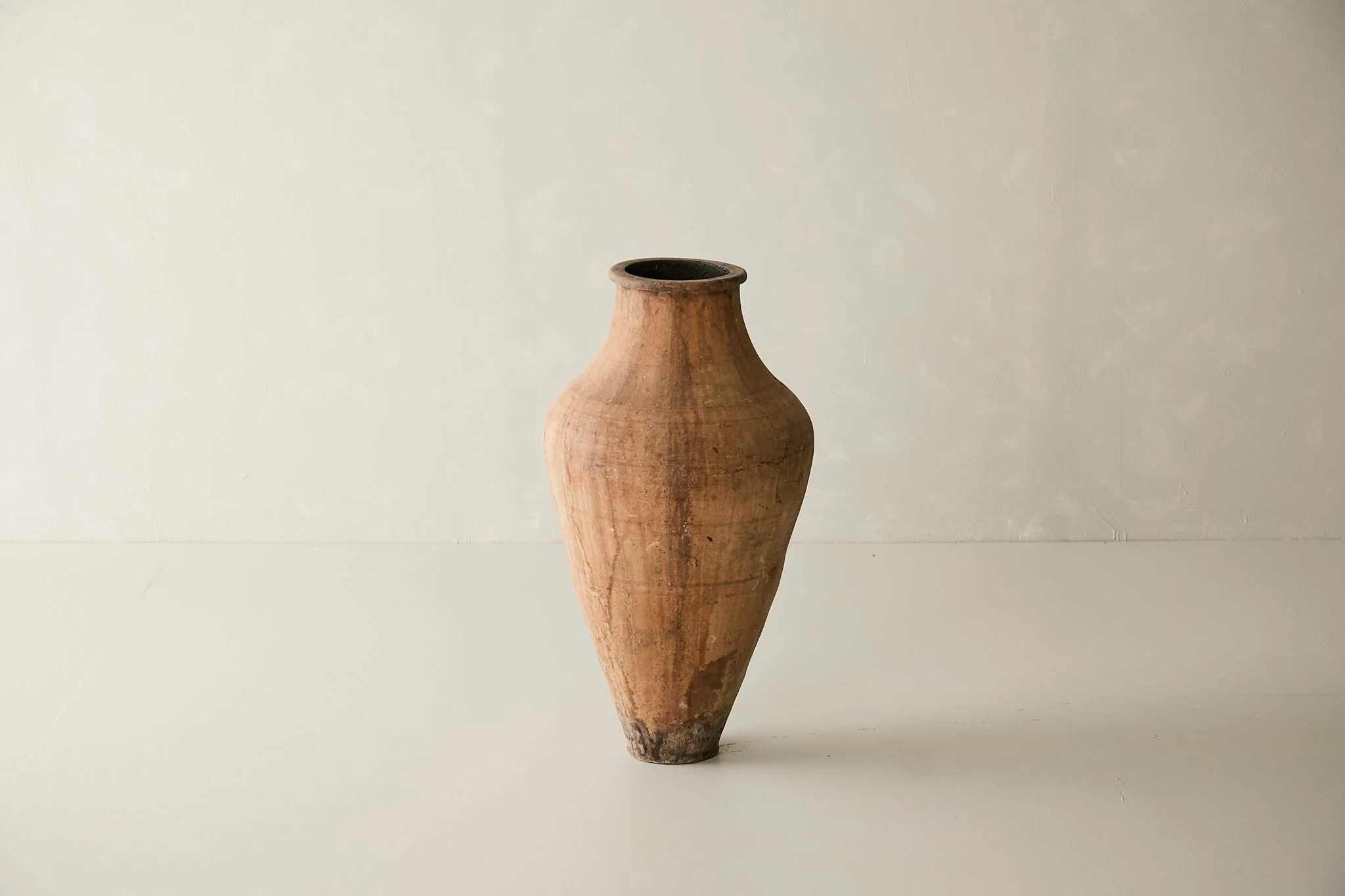 Vintage Turkish Avanos Pot D.031