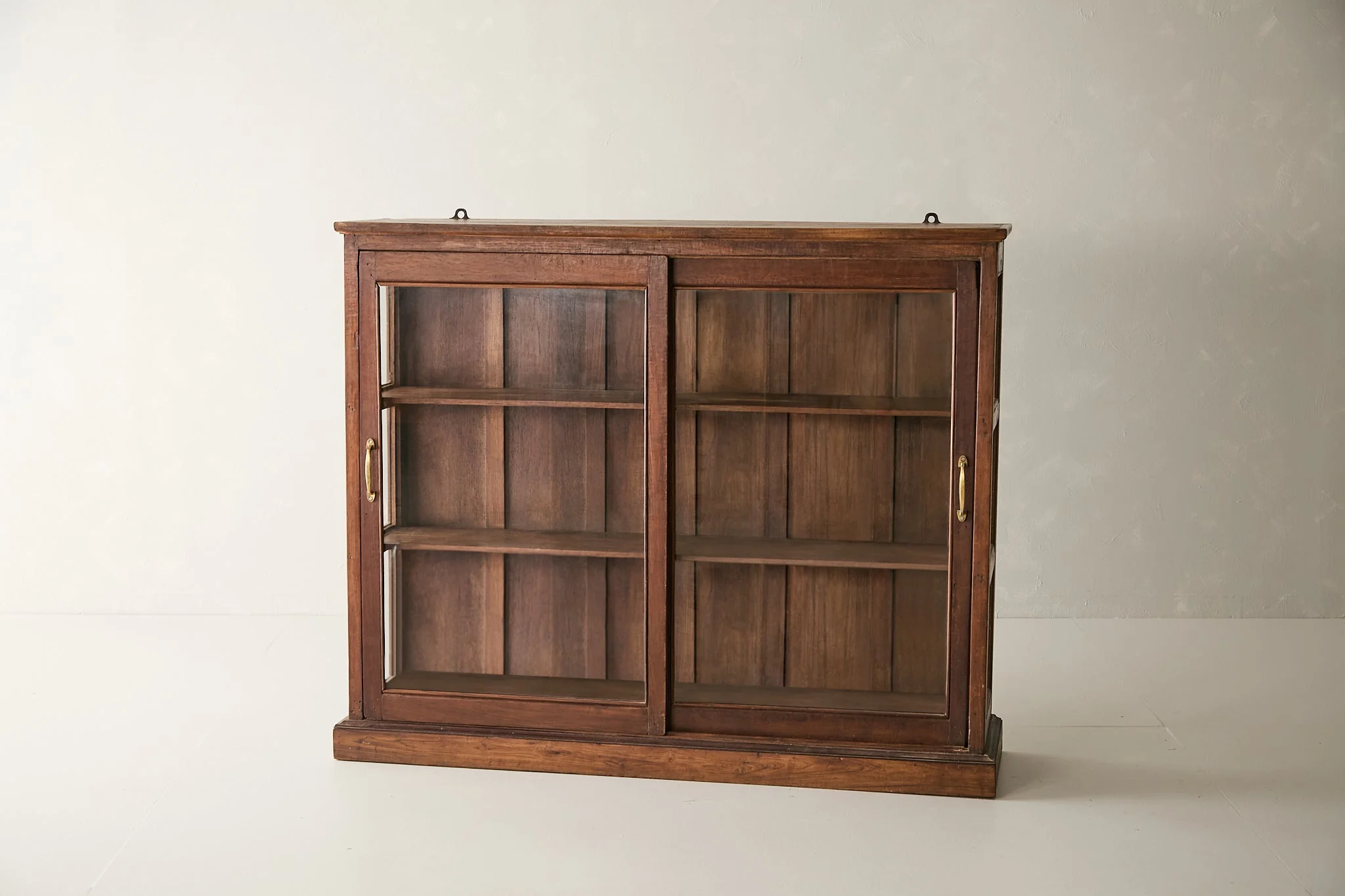 Vintage Teak and Glass Display Cabinet T.031 - Image 4